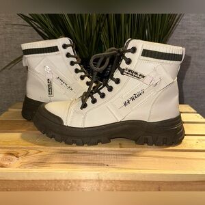 🍀White casual trendy high top boots
